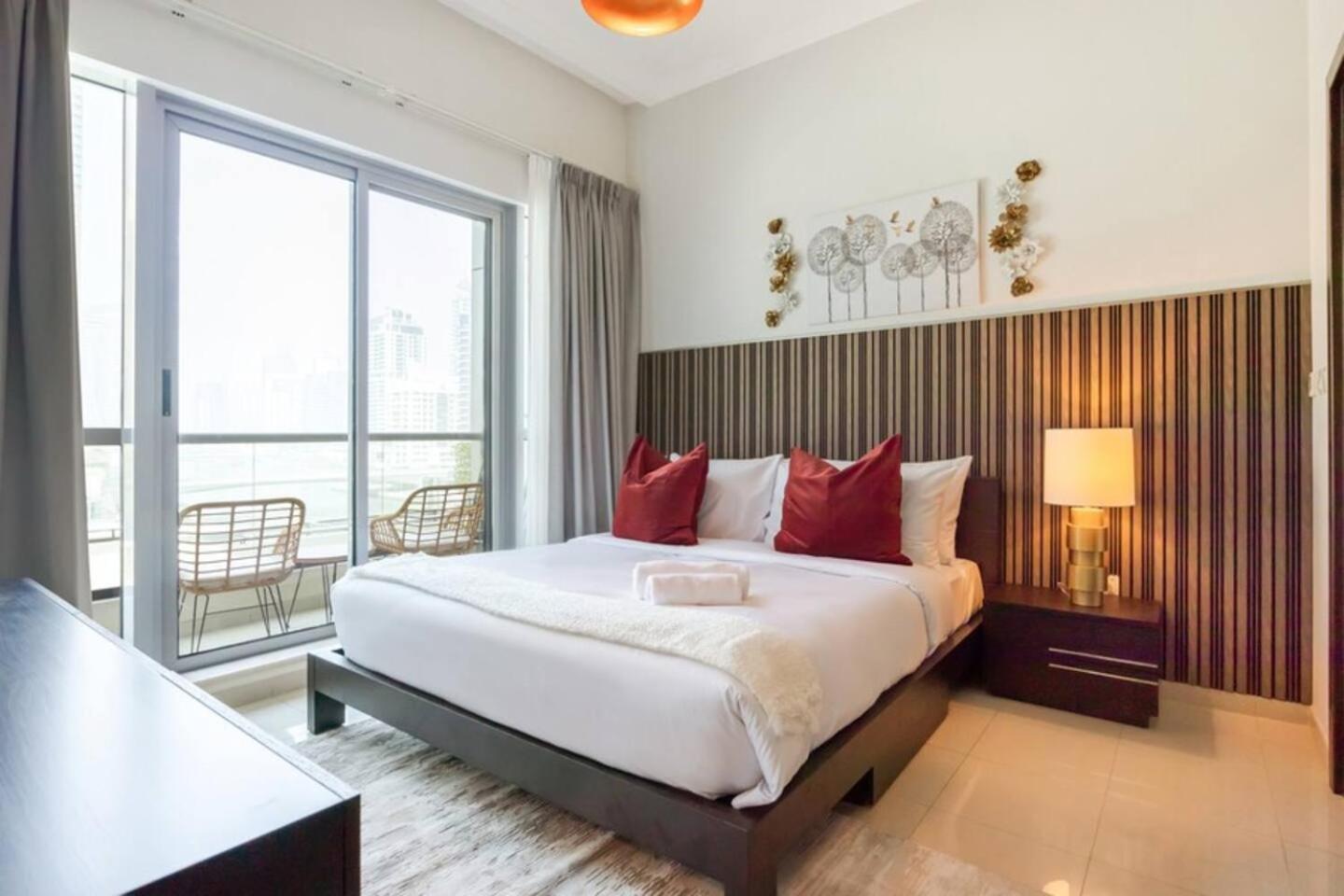 Luxurious 1 Bedroom Apartment In The Dubai Marina! Zewnętrze zdjęcie
