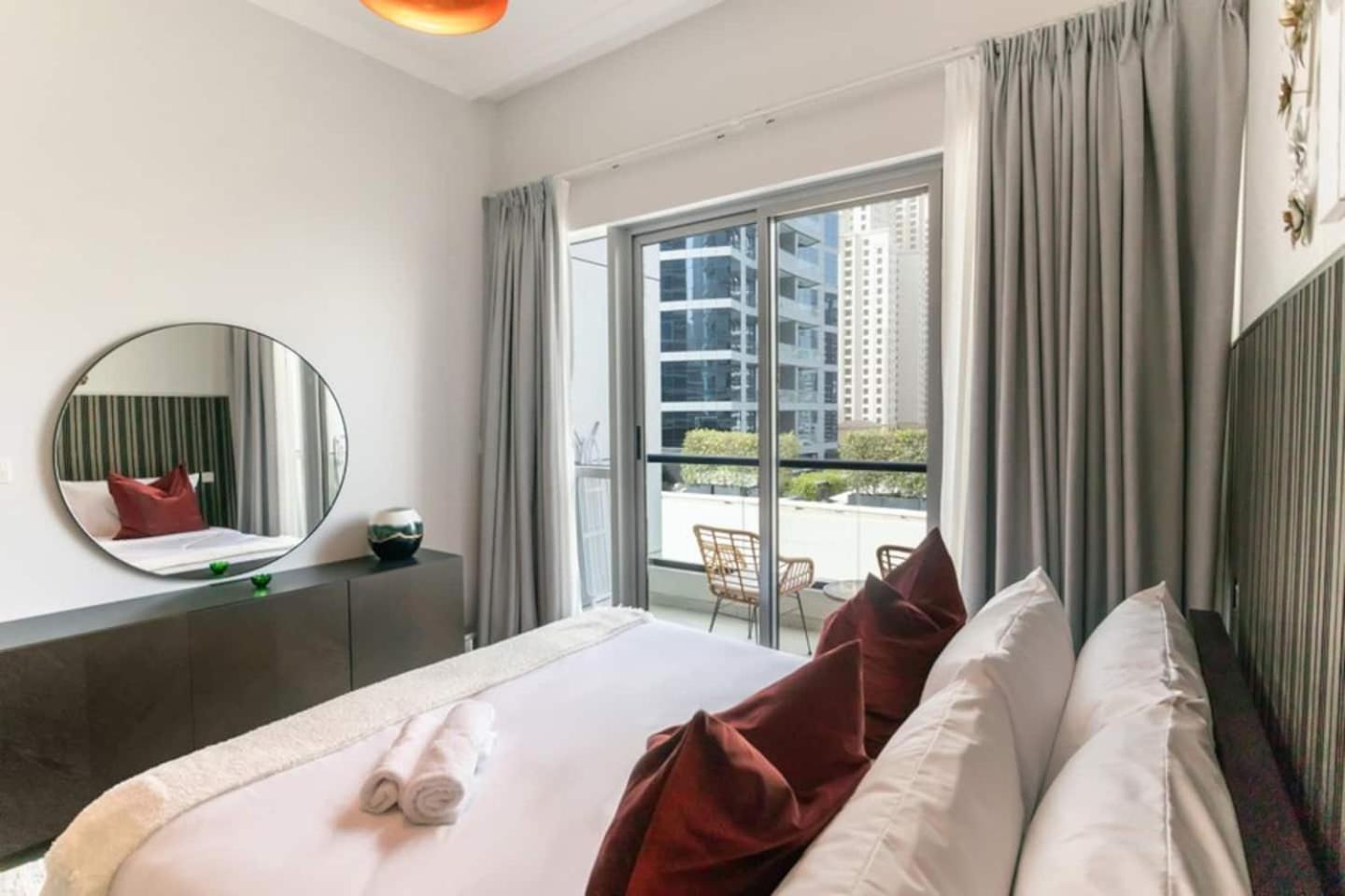 Luxurious 1 Bedroom Apartment In The Dubai Marina! Zewnętrze zdjęcie